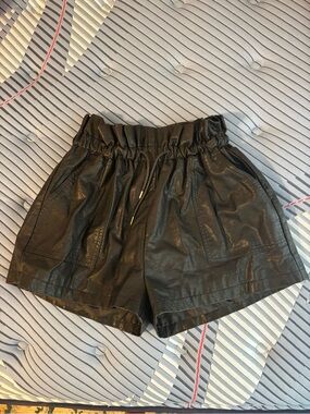 High-Waist Black Faux Leather Paperbag Shorts with Pockets